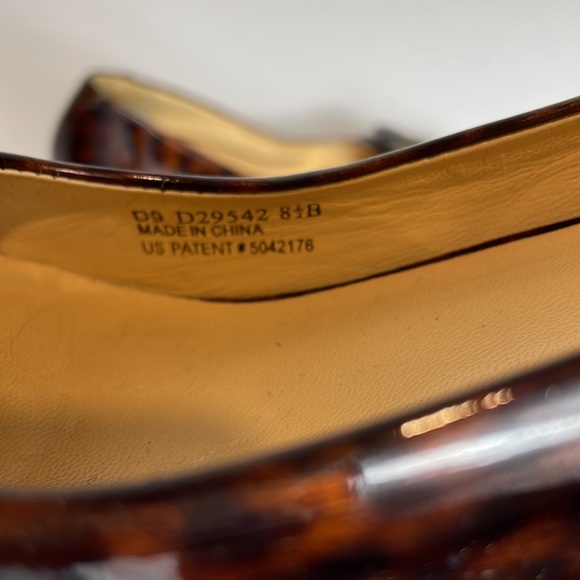 Cole Haan Rachel Tortoise Patent Pumps | Size 8.5B - Picture 7 of 11
